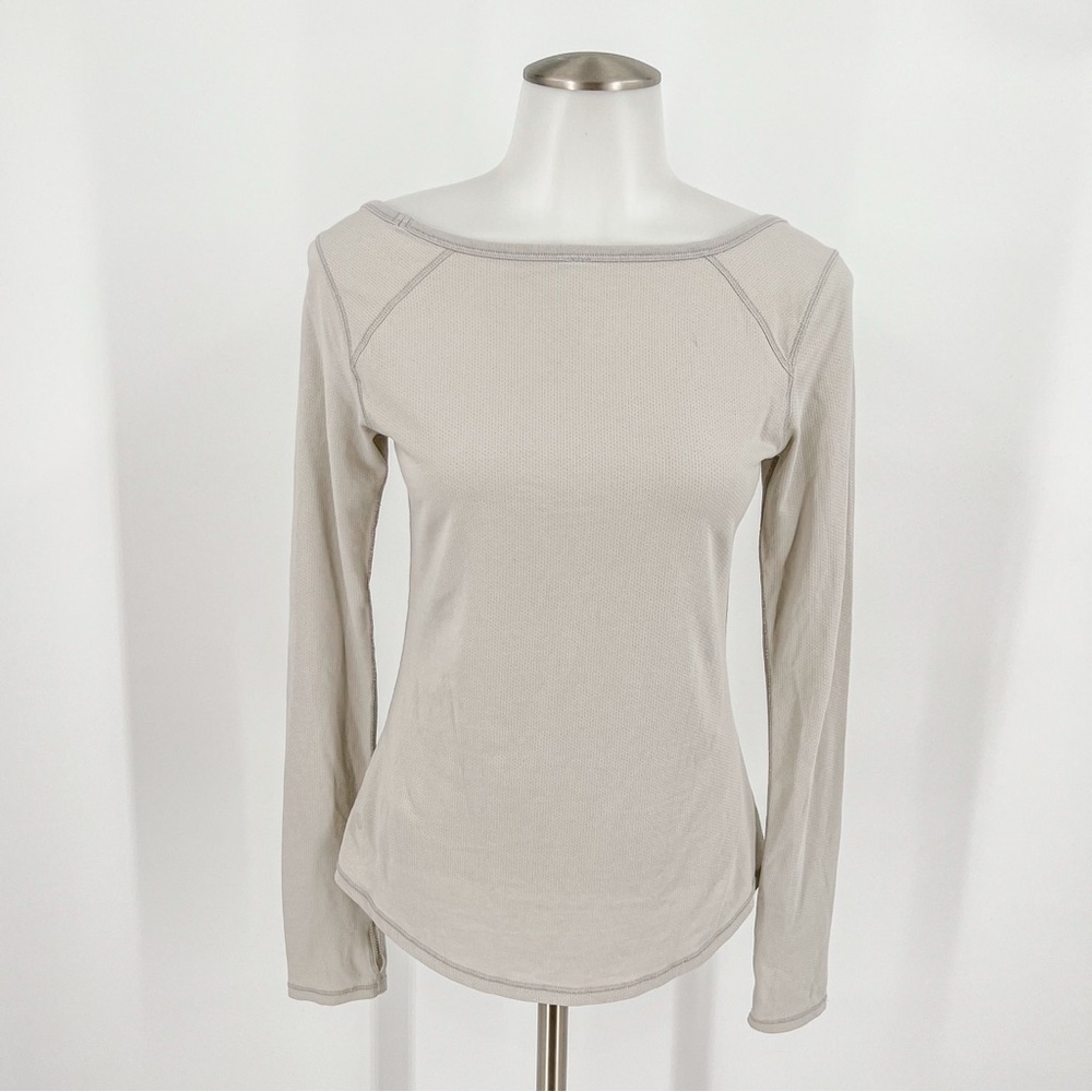 lululemon athletica Long Sleeve Tee - Light Gray